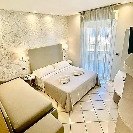 Melody Hotel 3*